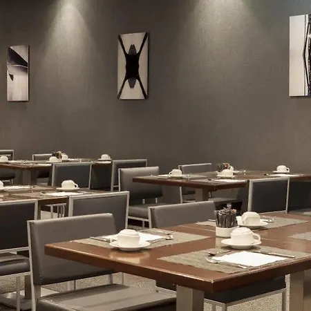 Ac By Marriott Hotell Gijón