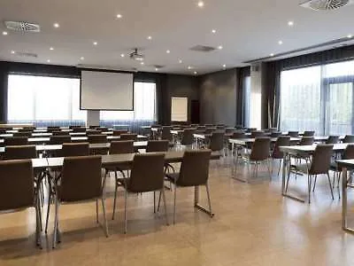 Ac By Marriott Hotell Gijón
