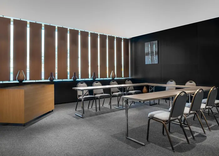 Ac By Marriott Готель 4*