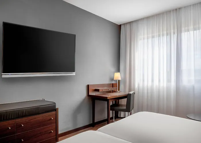 Ac By Marriott Готель 4*