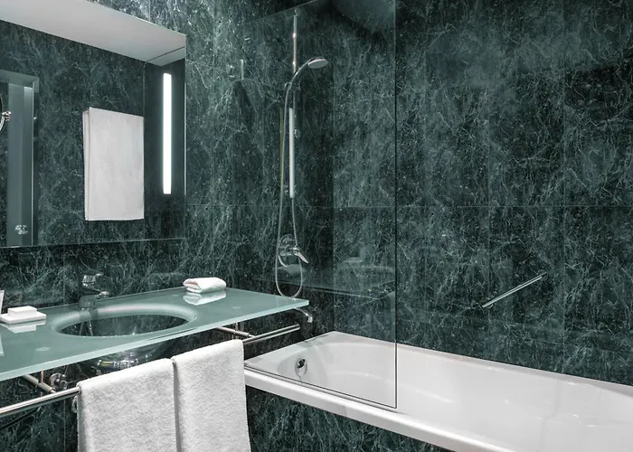 Ac By Marriott Hotel Gijon