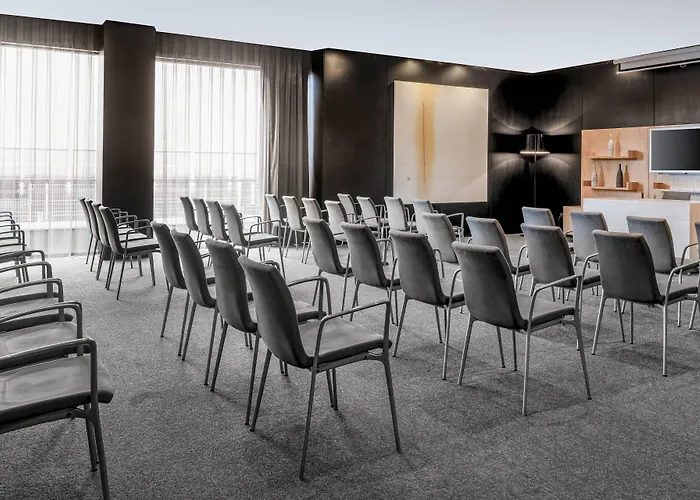 Ac By Marriott Hotel Gijon